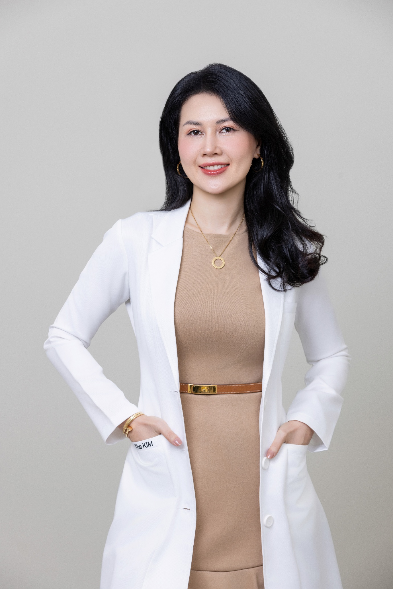 Đừng để nụ cười d&aacute;n sứ Veneer &ldquo;xuống cấp&rdquo;- Ảnh 1.