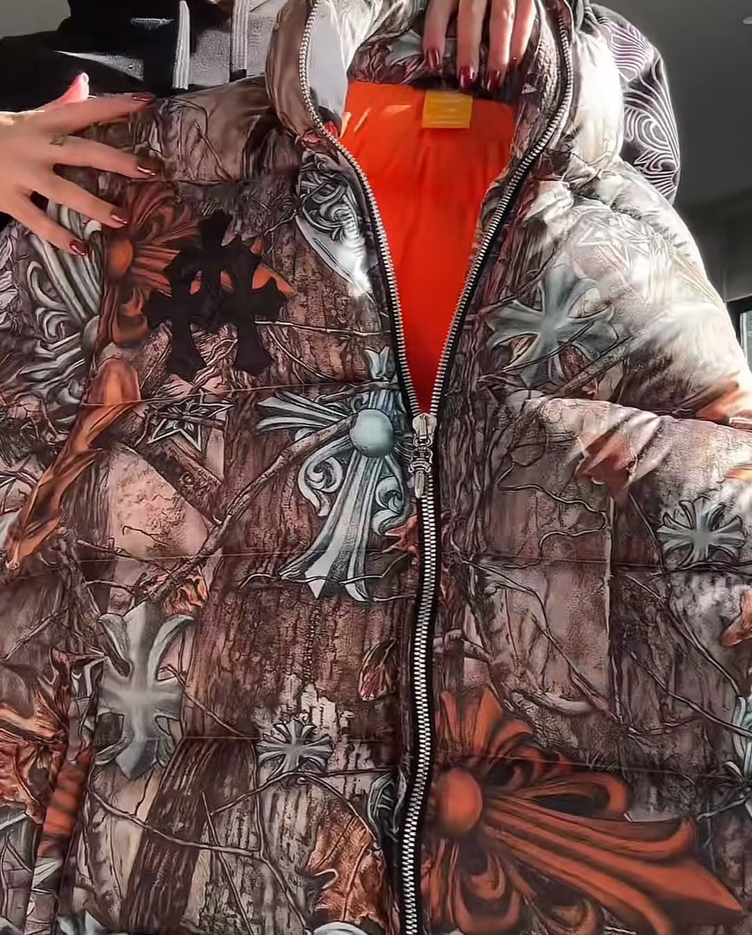 Set đồ kiệm vải giá bạc tỷ của Lisa- Ảnh 6.