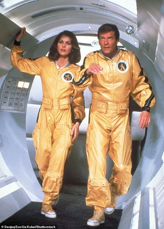 Sinh con ngo&agrave;i kh&ocirc;ng gian: Th&aacute;ch thức mới của nh&acirc;n loại- Ảnh 1.