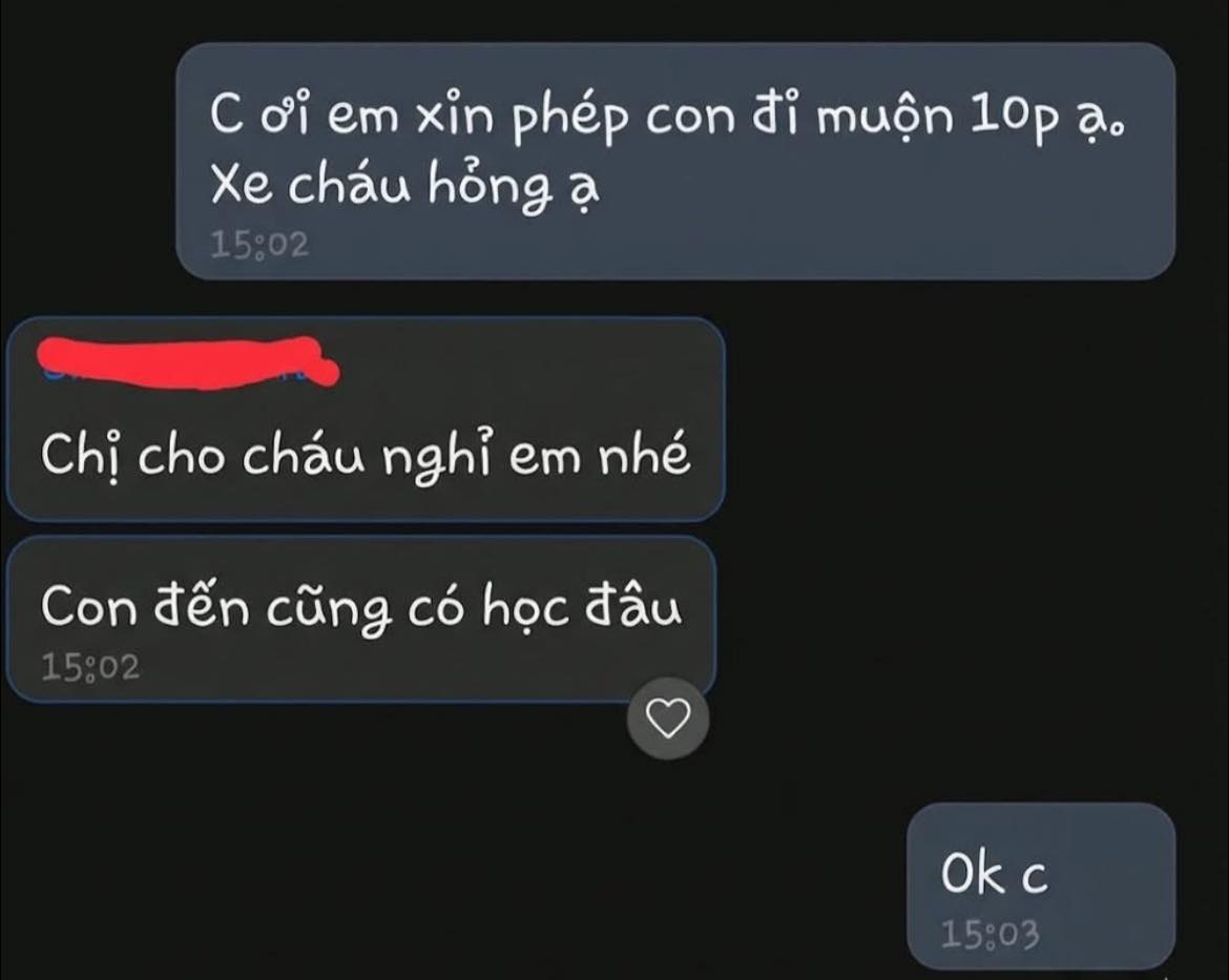 Tin nhắn của một c&ocirc; gi&aacute;o trong nh&oacute;m chat chung đang g&acirc;y tranh c&atilde;i gay gắt, phụ huynh đọc m&agrave; thấy "hơi bị thiếu t&ocirc;n trọng"- Ảnh 1.