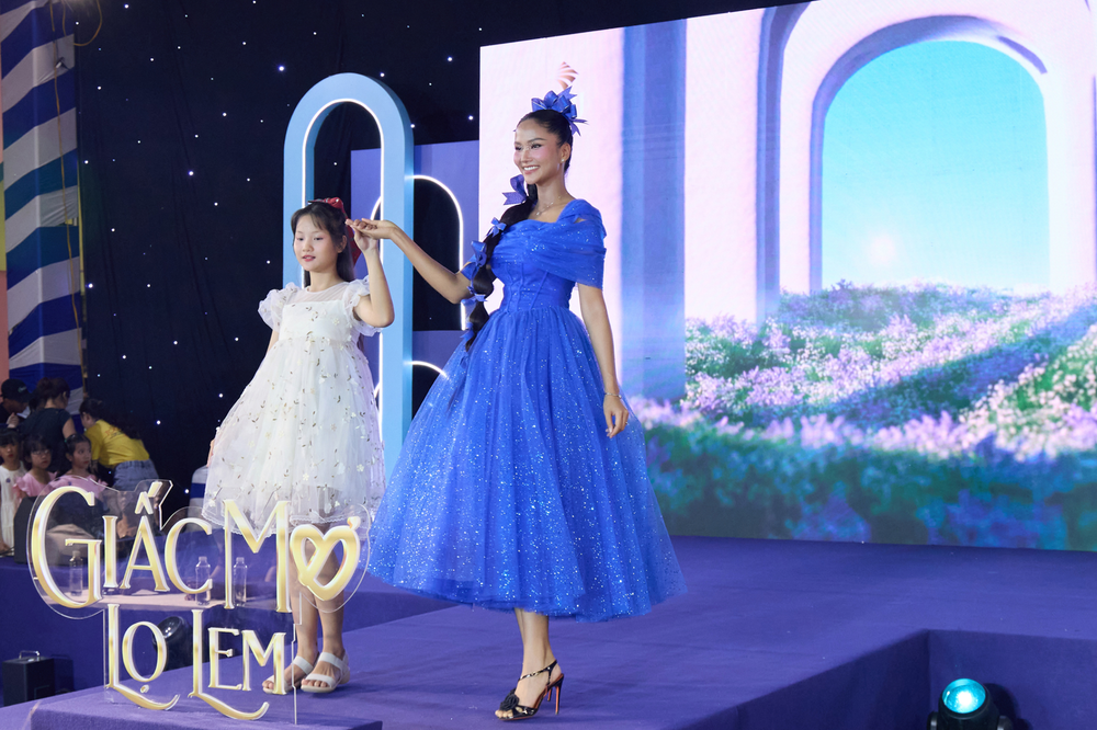 1 ng&agrave;y trước khi kết th&uacute;c đường đua Dự &aacute;n CSR Truyền cảm hứng tại WeChoice Awards 2025: Cộng đồng l&ecirc;n tiếng cho những gi&aacute; trị tử tế- Ảnh 2.