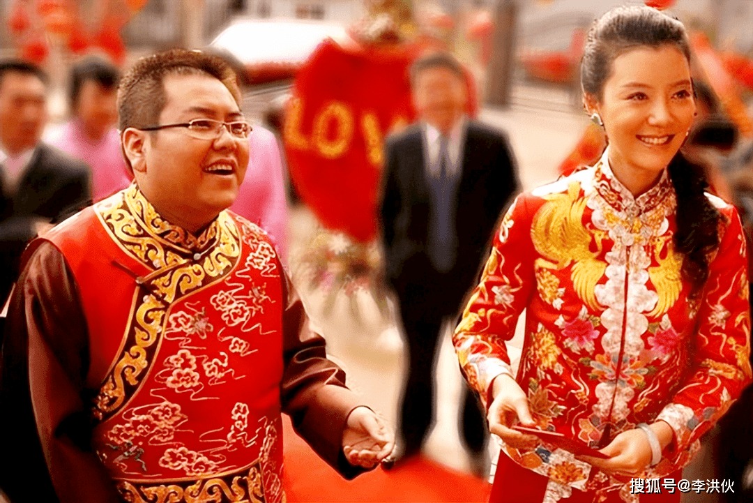 Nữ diễn vi&ecirc;n lấy chồng Chủ tịch: Đ&aacute;m cưới 500 m&acirc;m, 100 chiếc Rolls-Royce rước d&acirc;u v&agrave; c&uacute; sốc sau 15 th&aacute;ng chung nh&agrave;- Ảnh 6.