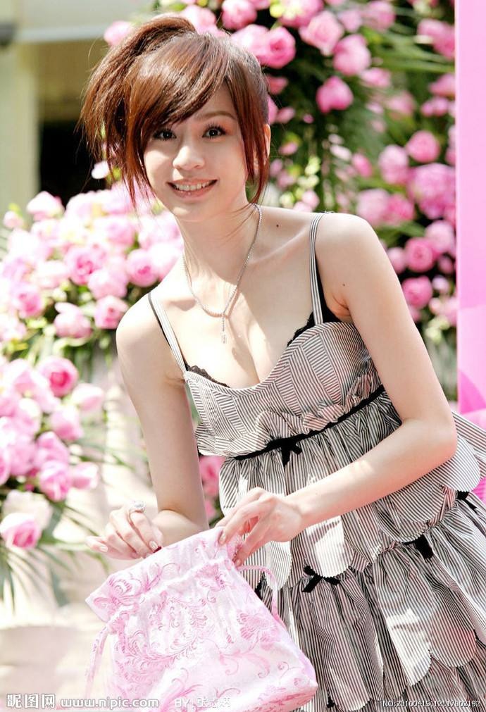 Một  Anh Trai Ch&ocirc;ng Gai v&agrave; Chị Đẹp đ&igrave;nh đ&aacute;m đưa nhau về nh&agrave; ri&ecirc;ng hẹn h&ograve;, showbiz c&oacute; couple mới cực hot!- Ảnh 7.