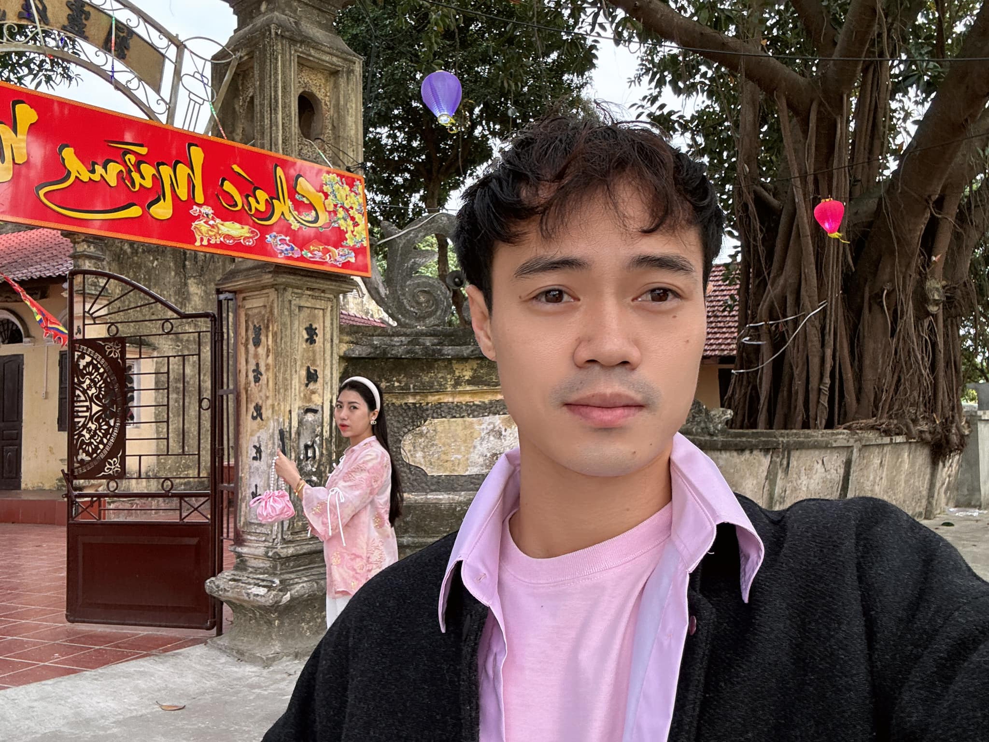 Văn To&agrave;n nhắc thẳng mặt Ho&agrave; Minzy: Trả nợ đi, tết đến nơi rồi!- Ảnh 3.