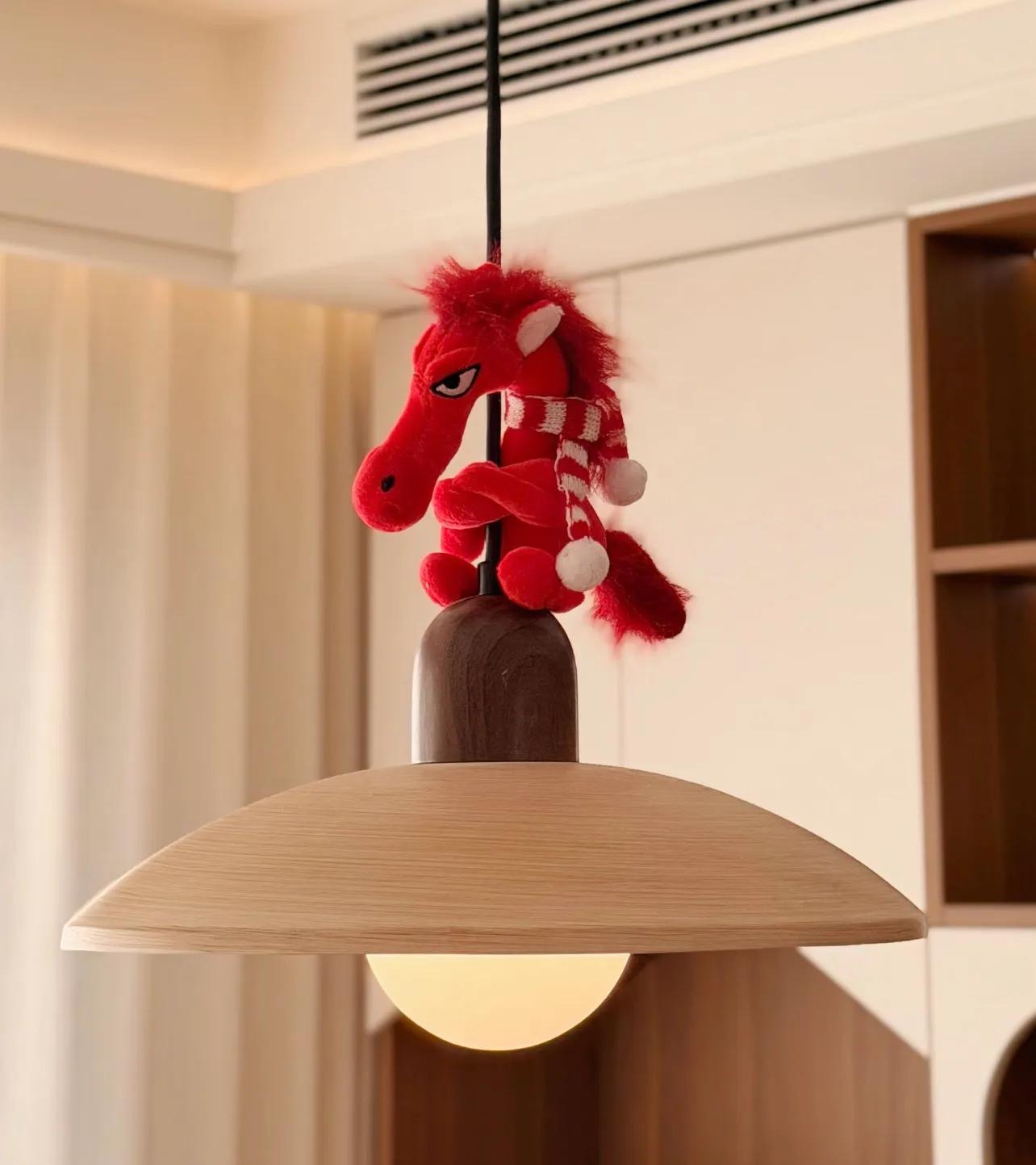 5 c&aacute;ch trang tr&iacute; nh&agrave; Tết Ngựa: Kh&ocirc;ng tốn k&eacute;m m&agrave; vẫn đẹp hết nước chấm, đ&uacute;ng kiểu 