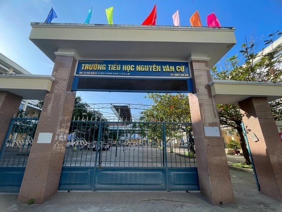 Vụ cô giáo sửa bài thi để "dìm" điểm học sinh: Quyết định của nhà trường- Ảnh 1.