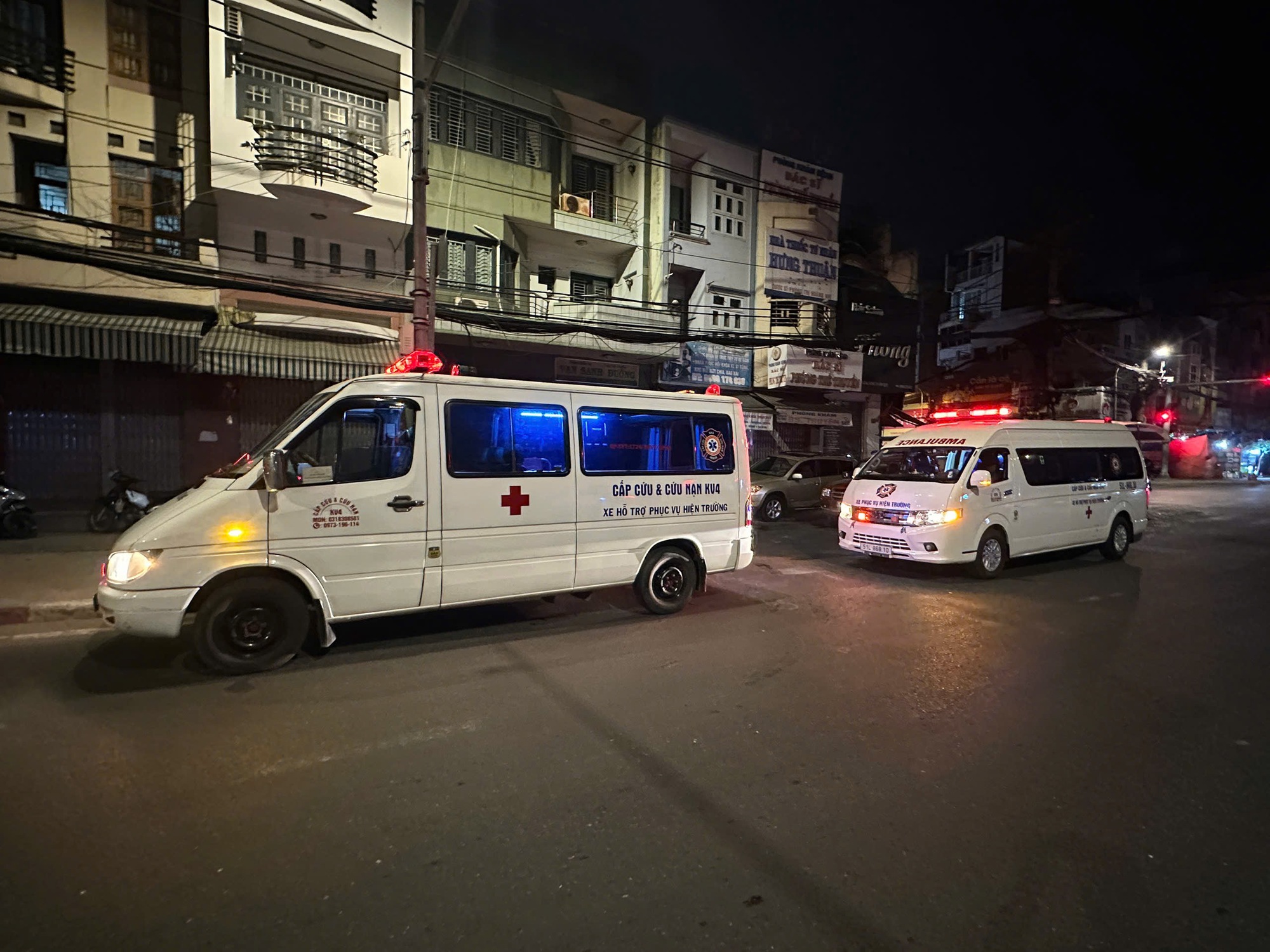 3 mẹ con tử vong trong vụ cháy ở TPHCM: Người chồng đi công tác- Ảnh 1.