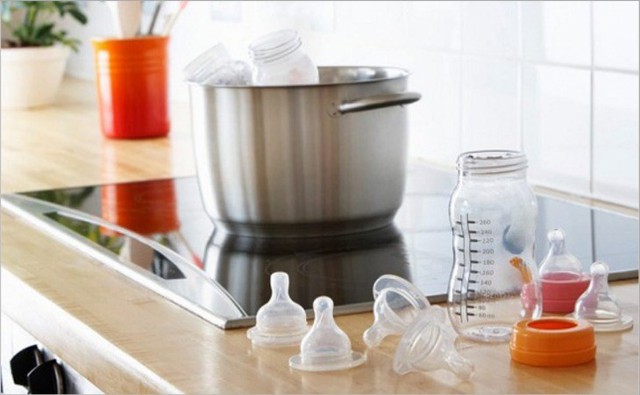 D&ugrave;ng nước s&ocirc;i 