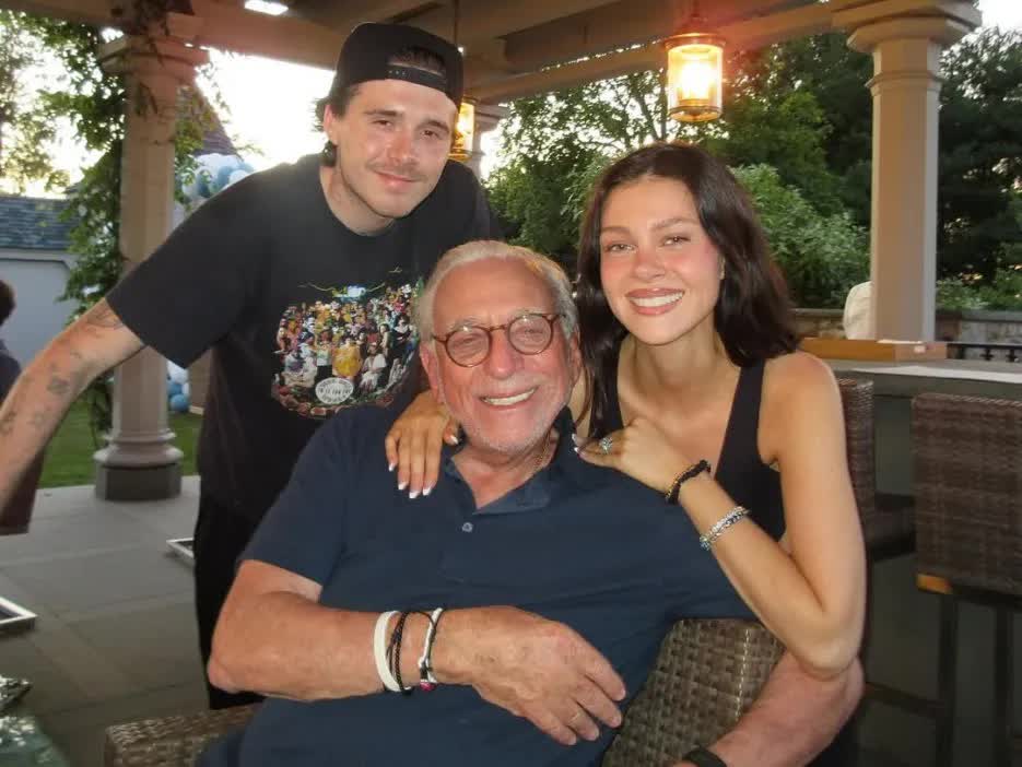 Đối đầu trực diện: Th&ocirc;ng gia tỷ ph&uacute; thẳng thừng thừa nhận l&agrave; người đứng sau 