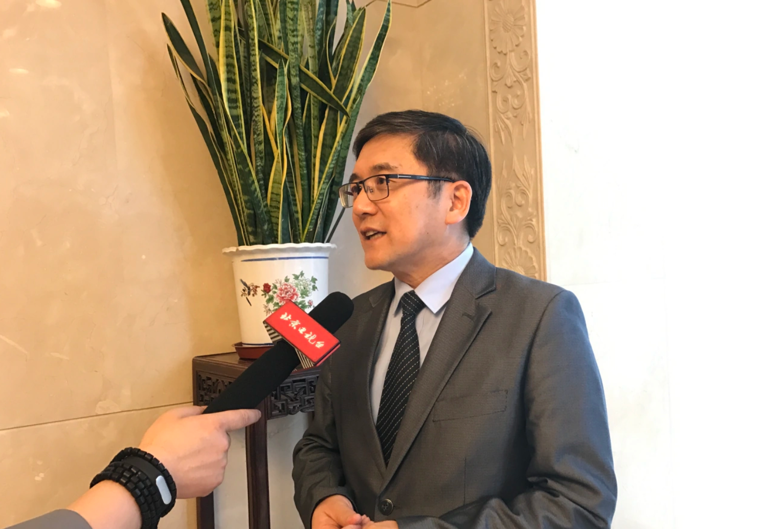 Đi ngủ l&uacute;c 2 giờ s&aacute;ng kh&ocirc;ng phải l&agrave; thức khuya? Chuy&ecirc;n gia chỉ ra sự thật m&agrave; l&acirc;u nay nhiều người đ&atilde; hiểu sai- Ảnh 1.