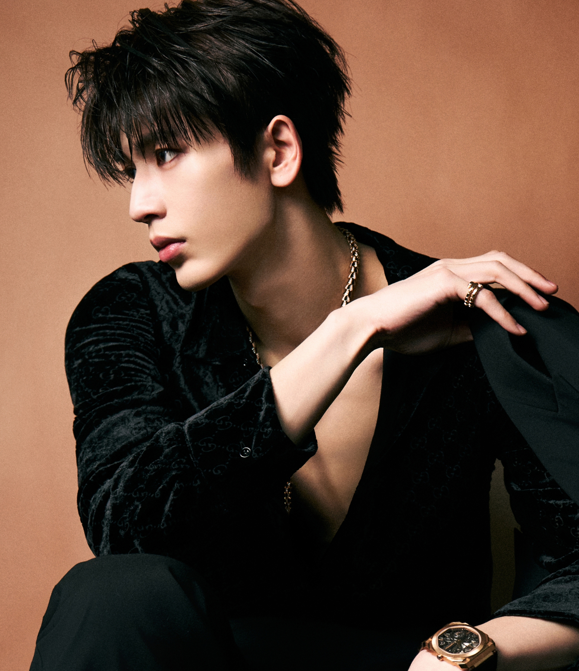 Mỹ nam đẹp nhất Đ&ecirc;m Hội Weibo 2026 tới rồi: Mọi đường n&eacute;t đều l&agrave; tuyệt t&aacute;c, đến ng&oacute;n tay cũng cao sang hơn người- Ảnh 9.