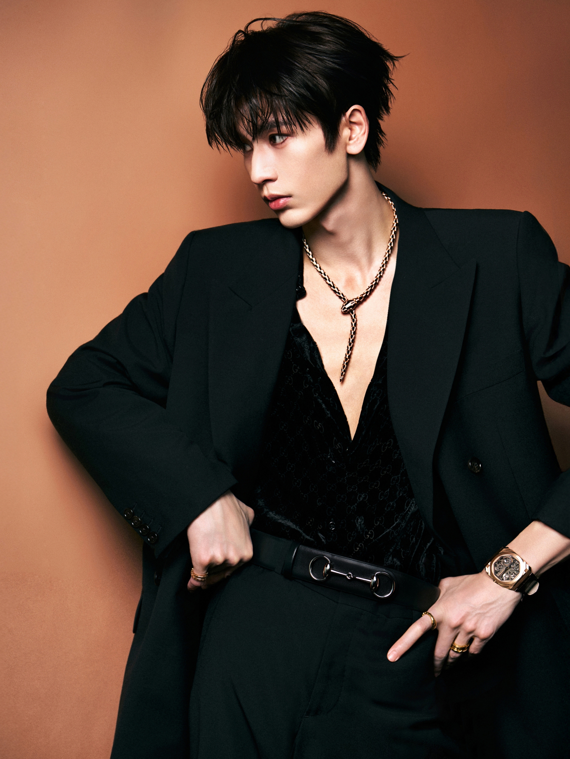 Mỹ nam đẹp nhất Đ&ecirc;m Hội Weibo 2026 tới rồi: Mọi đường n&eacute;t đều l&agrave; tuyệt t&aacute;c, đến ng&oacute;n tay cũng cao sang hơn người- Ảnh 7.