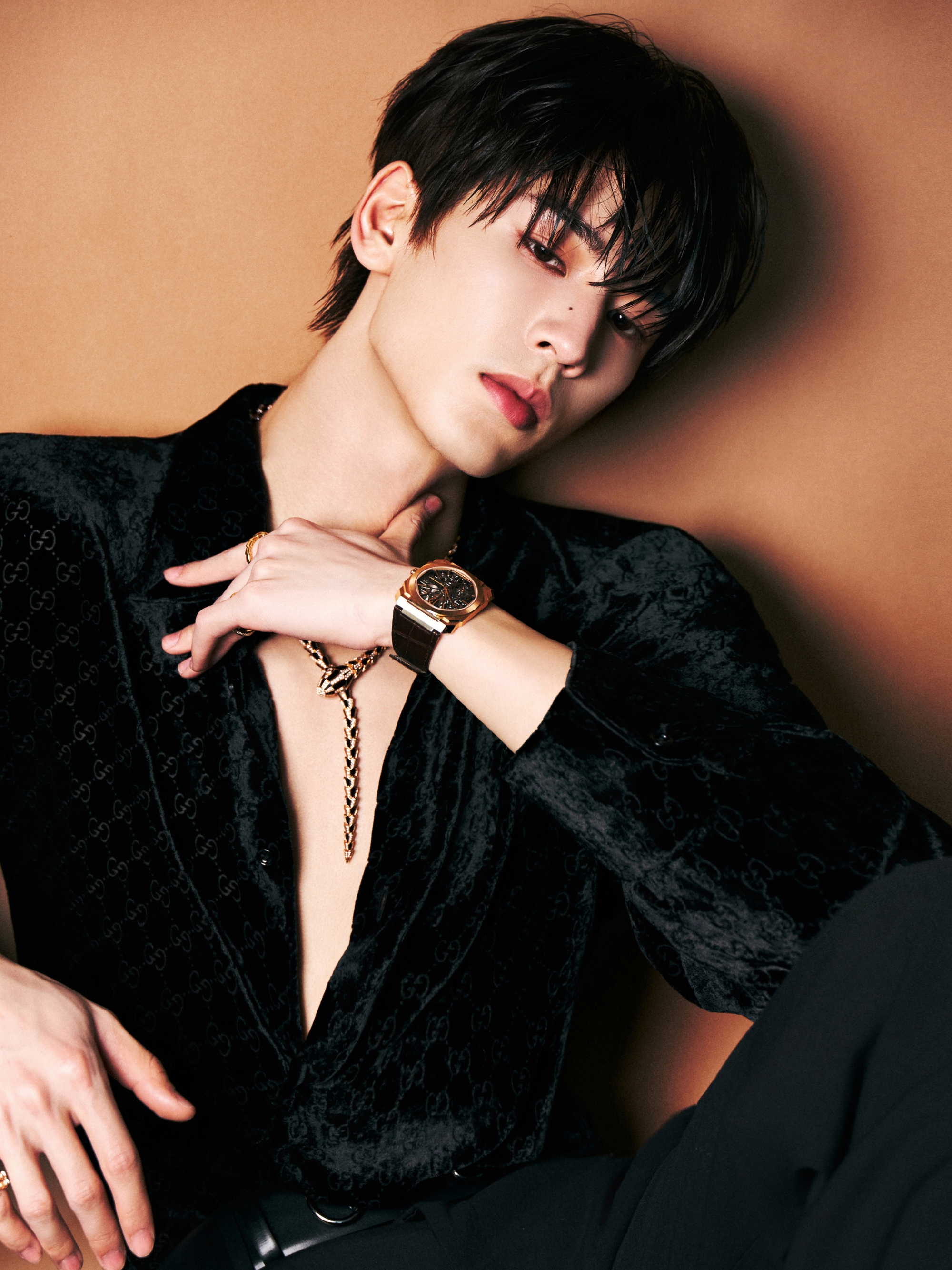 Mỹ nam đẹp nhất Đ&ecirc;m Hội Weibo 2026 tới rồi: Mọi đường n&eacute;t đều l&agrave; tuyệt t&aacute;c, đến ng&oacute;n tay cũng cao sang hơn người- Ảnh 13.