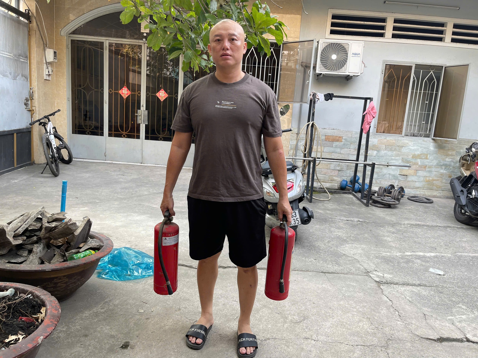 Nh&acirc;n chứng kể lại gi&acirc;y ph&uacute;t ch&aacute;y khiến 3 mẹ con tử vong ở TPHCM- Ảnh 2.