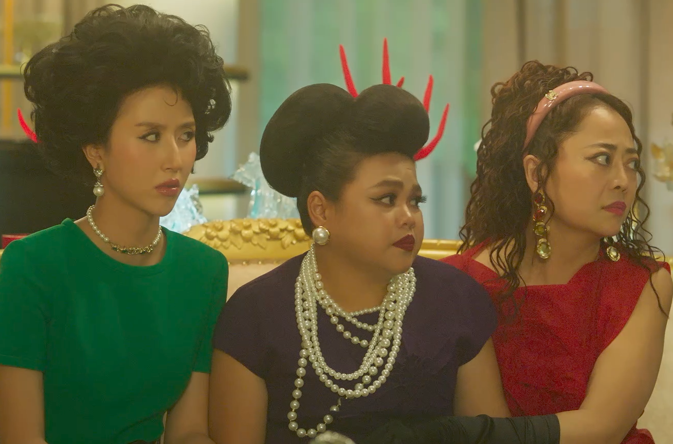 Văn Mai Hương mắng cả d&agrave;n diễn vi&ecirc;n phim Trấn Th&agrave;nh- Ảnh 1.