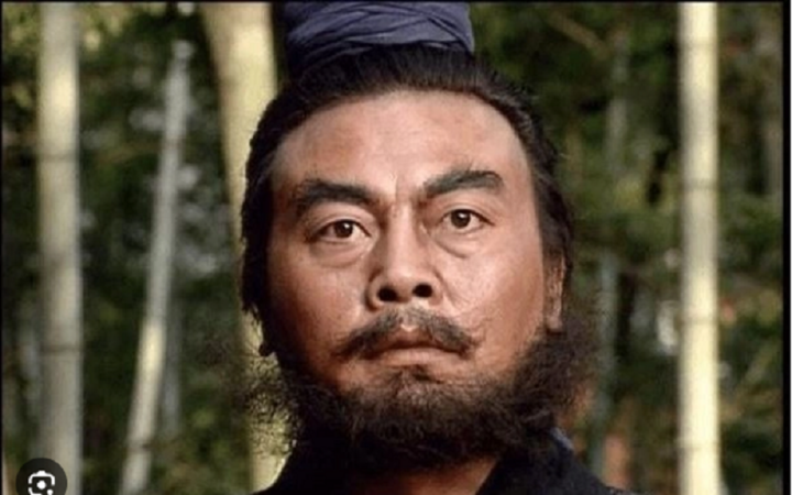 Lưu Bị n&oacute;i 'vợ con như &aacute;o mặc', c&oacute; phải l&agrave; coi rẻ người đầu gối tay ấp?- Ảnh 2.