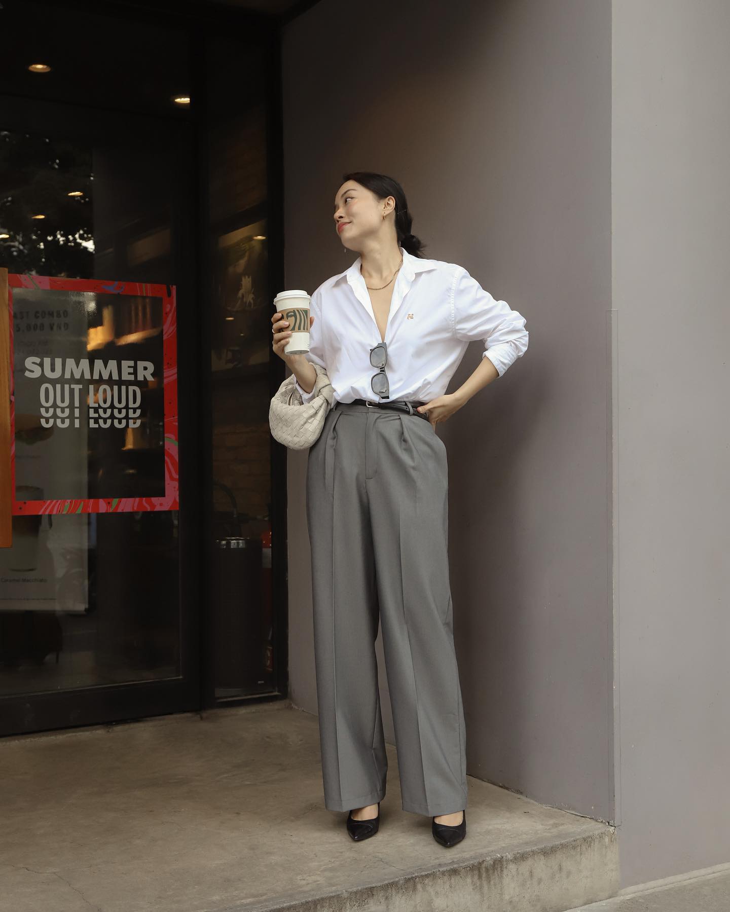 Blogger L&ecirc; H&agrave; Tr&uacute;c thường xuy&ecirc;n diện 4 c&ocirc;ng thức chuẩn thanh lịch, bảo sao cao dưới 1m60 nhưng lu&ocirc;n mặc đẹp xuất sắc- Ảnh 4.