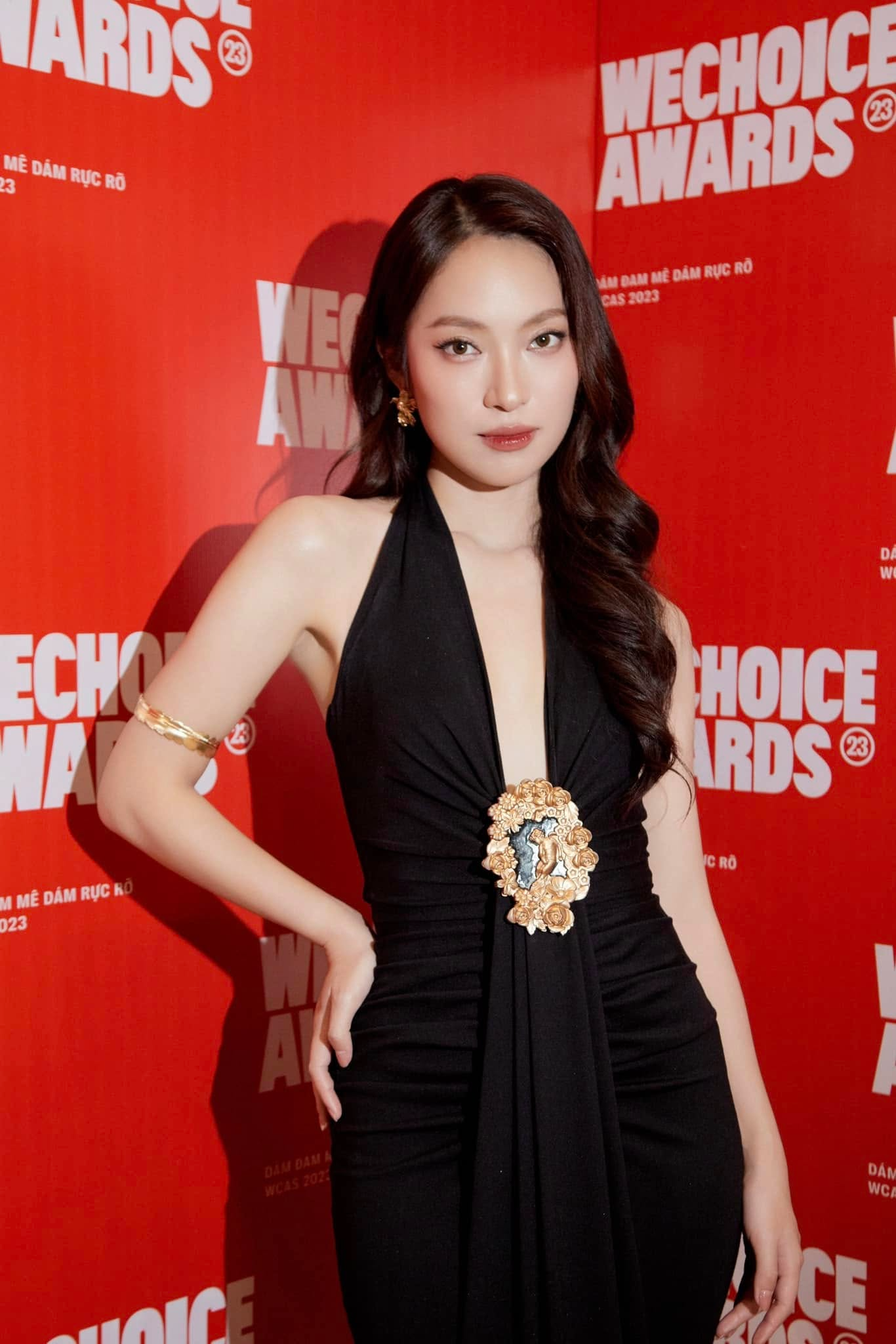 4 MC được chọn mặt gửi v&agrave;ng tại Gala WeChoice Awards 2025: Từ nhan sắc đến học vấn đều qu&aacute; peak!- Ảnh 7.