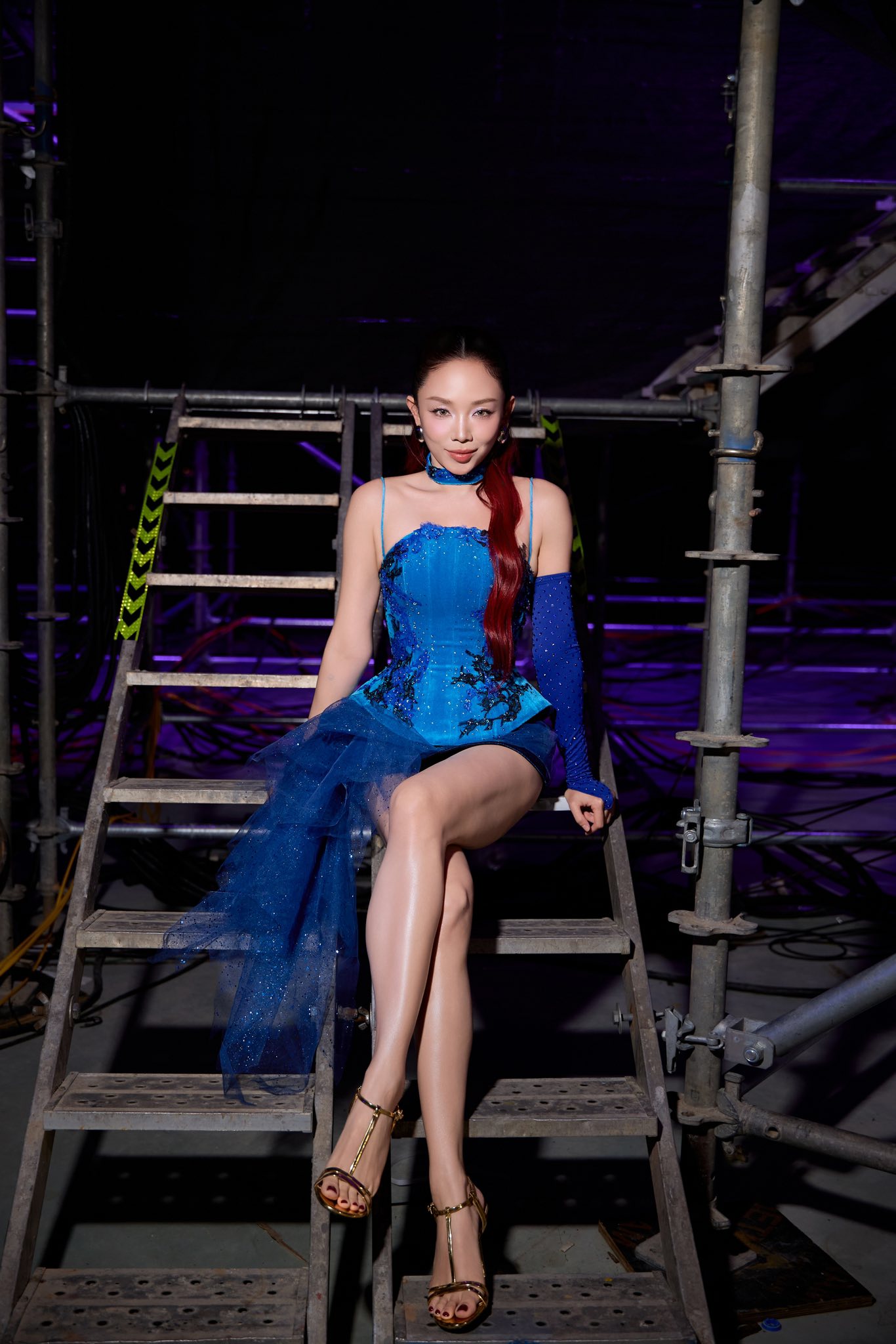 Chưa bao giờ thấy T&oacute;c Ti&ecirc;n rực rỡ như thế n&agrave;y!- Ảnh 11.