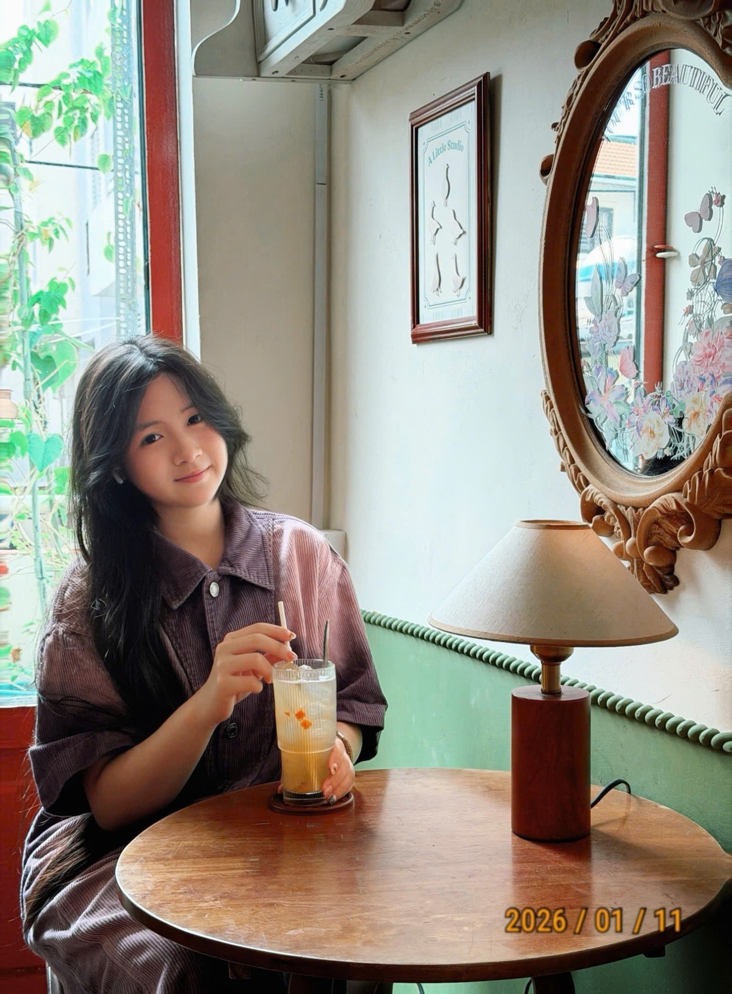 Nhận kh&ocirc;ng ra &ldquo;con g&aacute;i Trấn Th&agrave;nh&rdquo;- Ảnh 9.