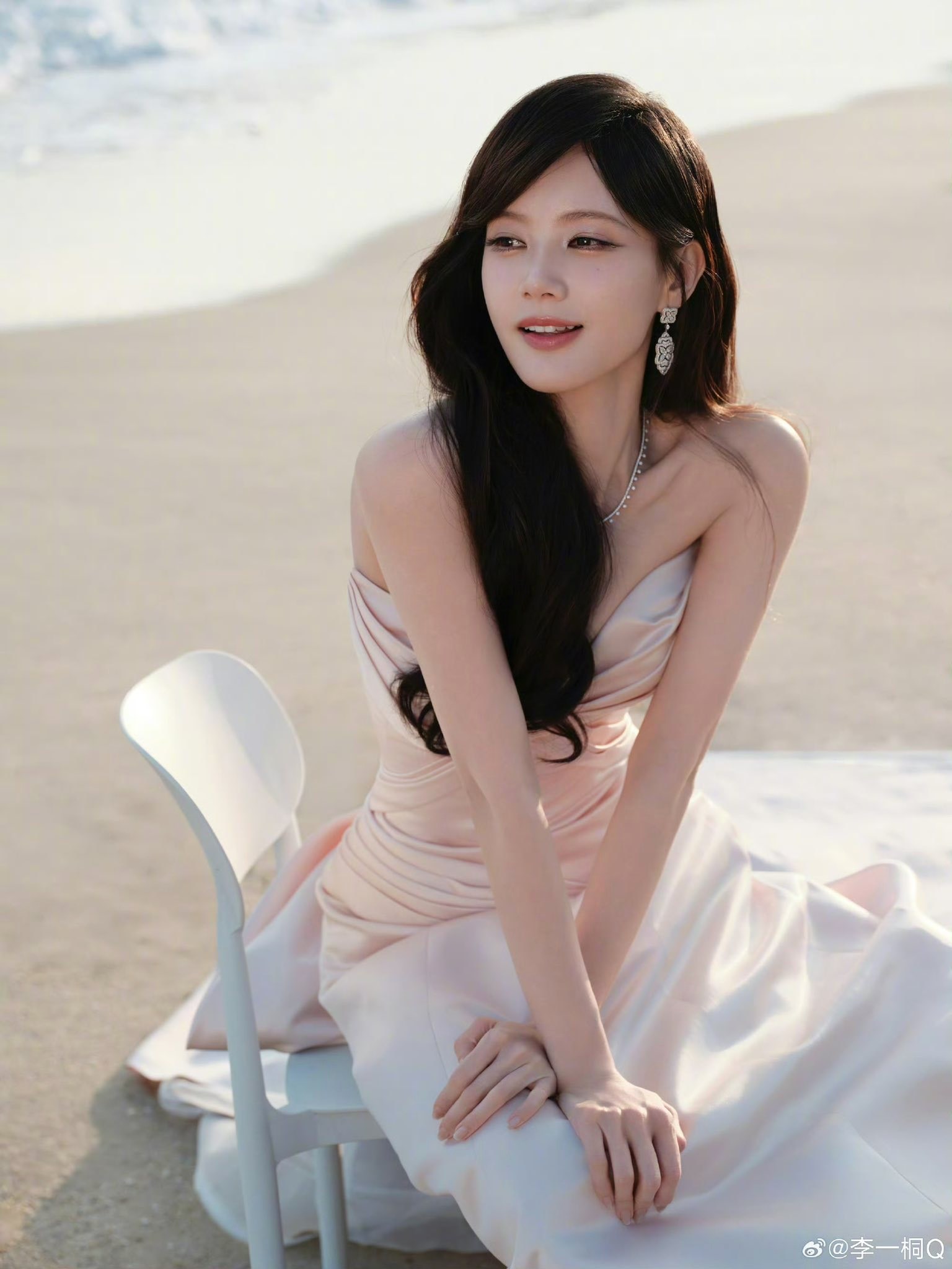 Lý Nhất Đồng cố tình làm bản sao Triệu Lộ Tư- Ảnh 7.