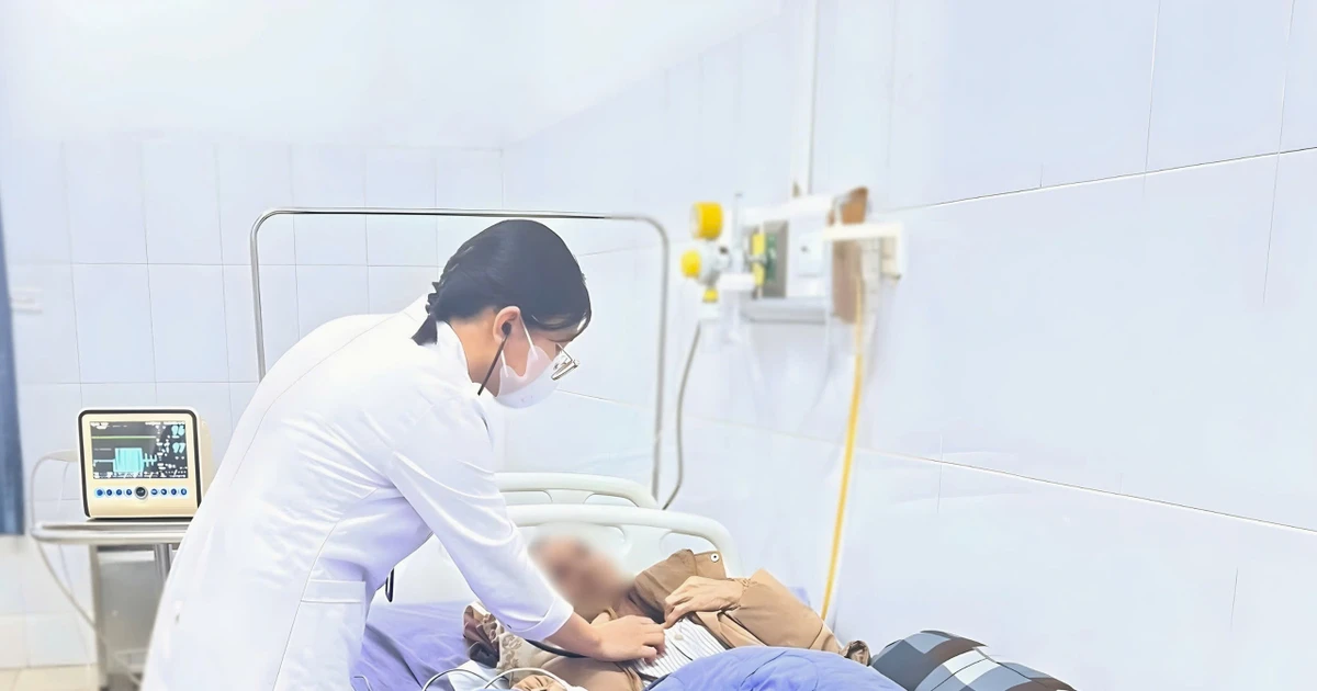 Cứu sống bệnh nh&acirc;n nhiễm vi khuẩn &lsquo;ăn thịt người&rsquo; nguy kịch