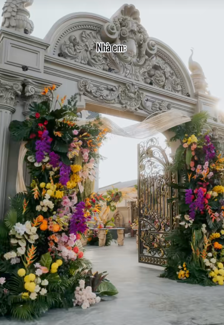 "Cậu cả" Bến Tre cưới vợ: Biệt phủ to nhất vùng được phủ kín bằng 200 loại hoa, cô dâu xinh như công chúa- Ảnh 6.