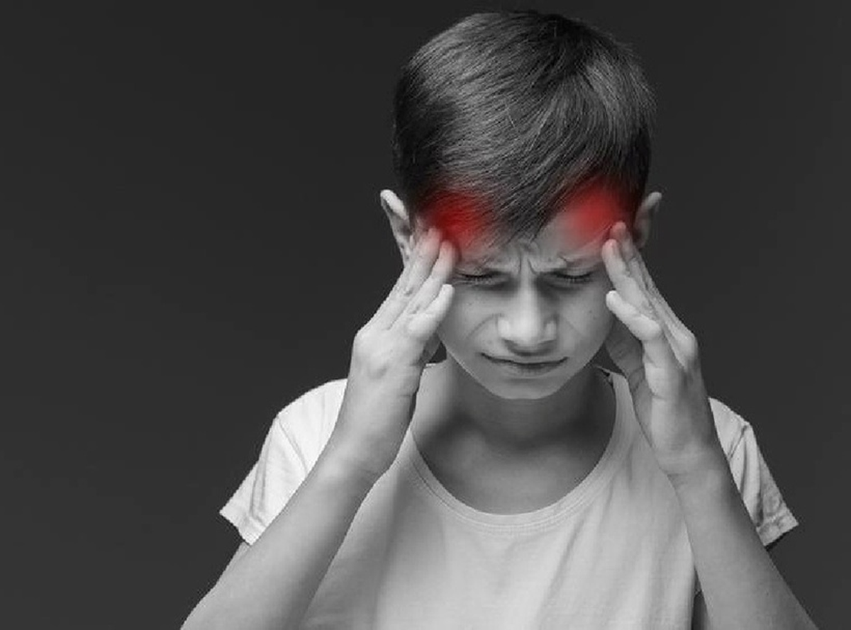 Đi chơi cầu l&ocirc;ng về, b&eacute; trai 10 tuổi đột quỵ- Ảnh 1.