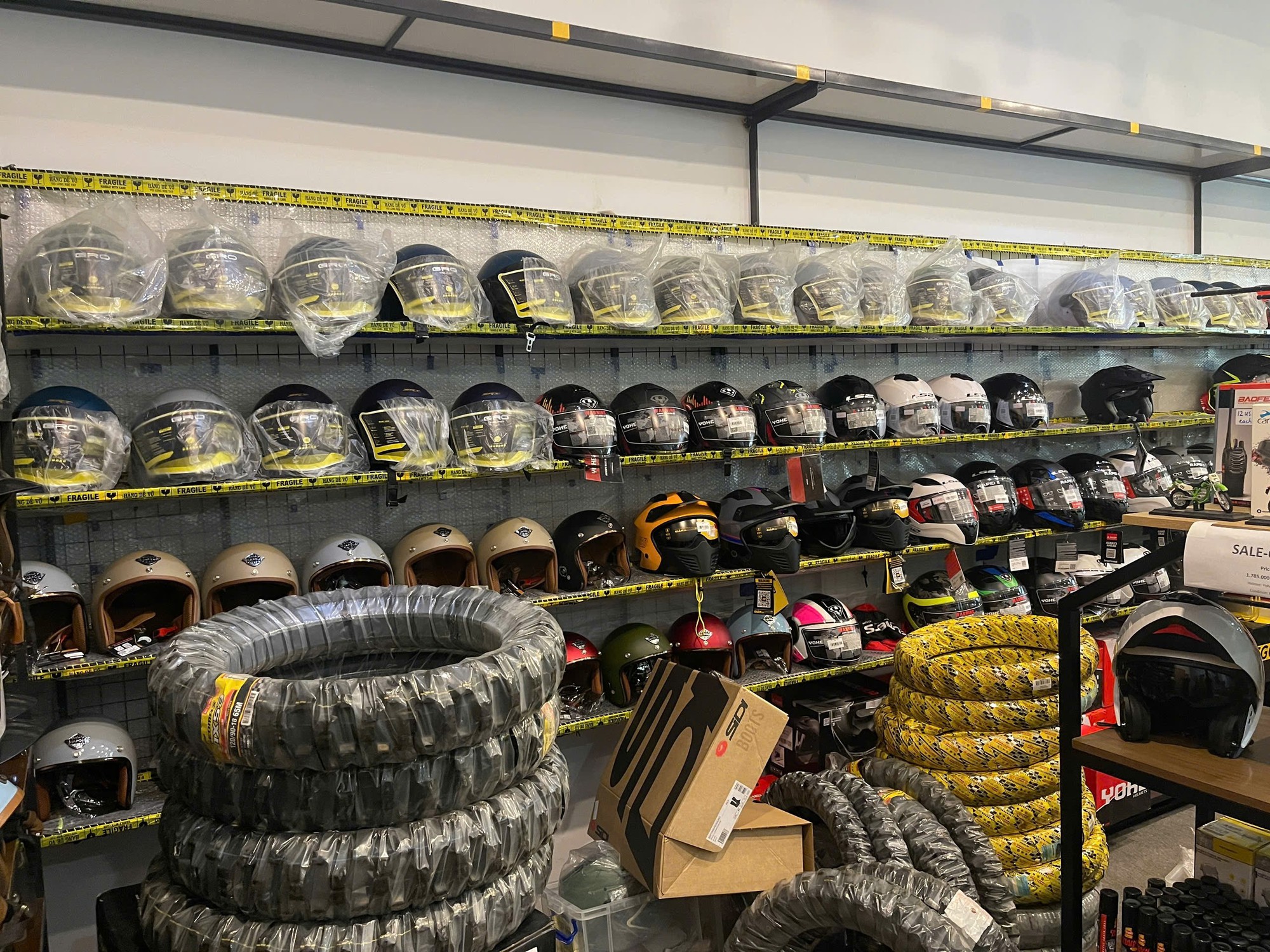 C&ocirc;ng an TPHCM bắt chủ doanh nghiệp Tigit Motorbikes- Ảnh 7.