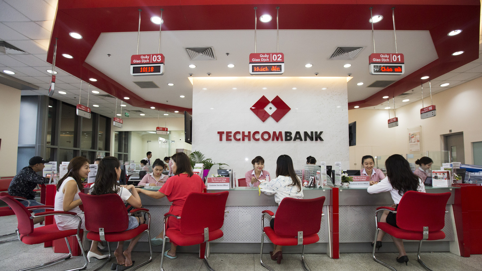Techcombank c&oacute; th&ocirc;ng b&aacute;o khẩn đến to&agrave;n bộ kh&aacute;ch h&agrave;ng- Ảnh 1.