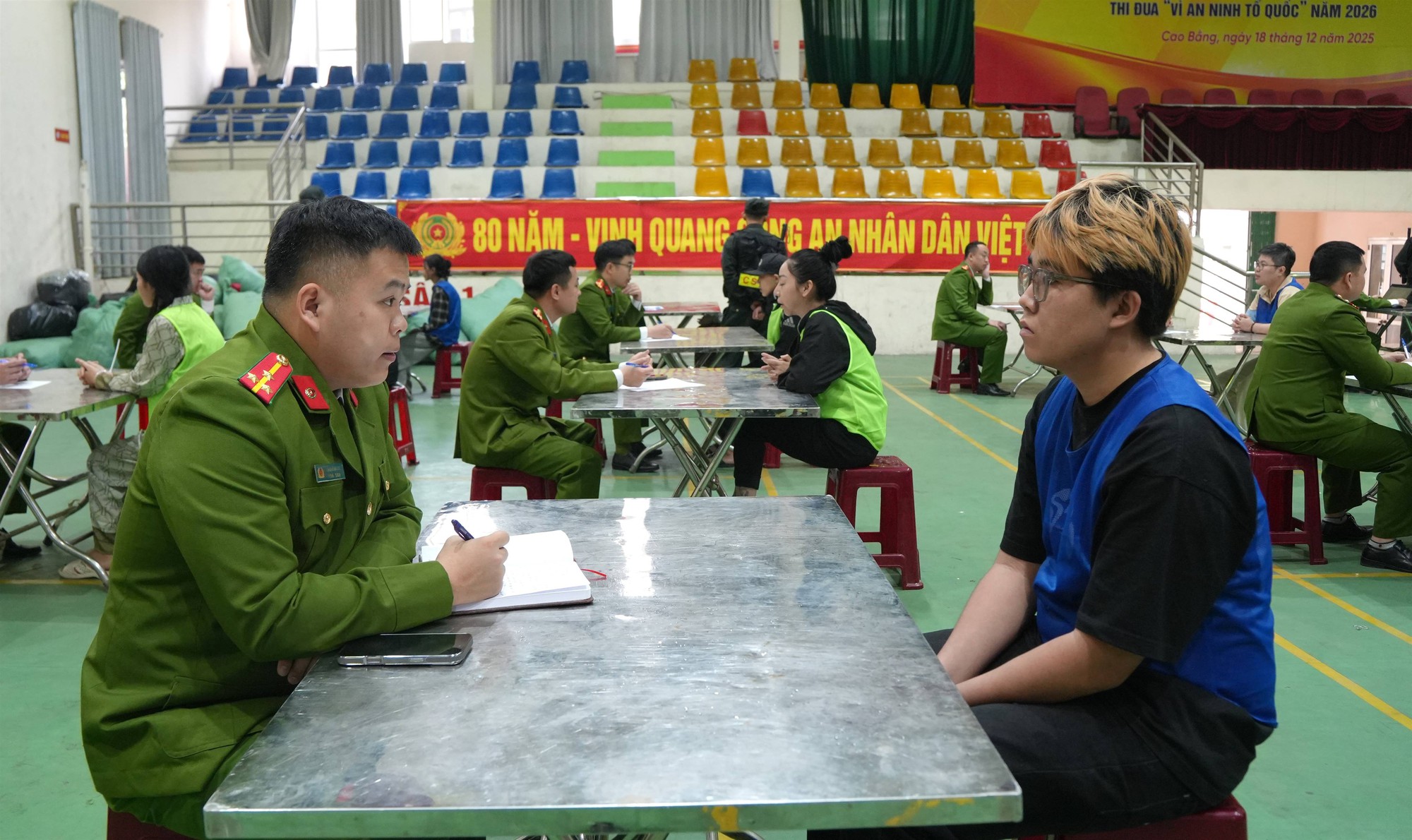 Tin vào người yêu "online", nhiều người "bay" gần 200 tỷ đồng: Công an lập tổ công tác sang Campuchia- Ảnh 2.