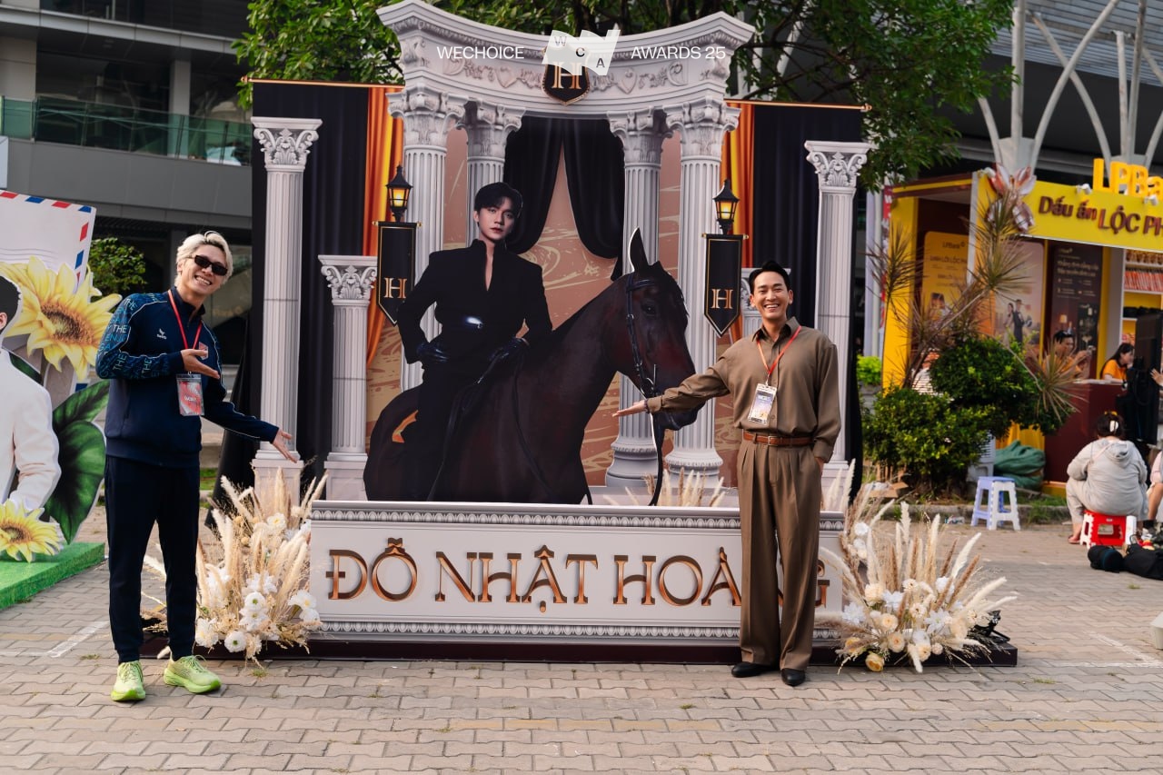 Ch&ugrave;m ảnh: &ldquo;Đặc quyền&rdquo; d&agrave;nh cho c&aacute;c fandom tại Gala WeChoice Awards 2025, xuất hiện &ldquo;s&iacute;t rịt&rdquo; trước giờ G- Ảnh 7.