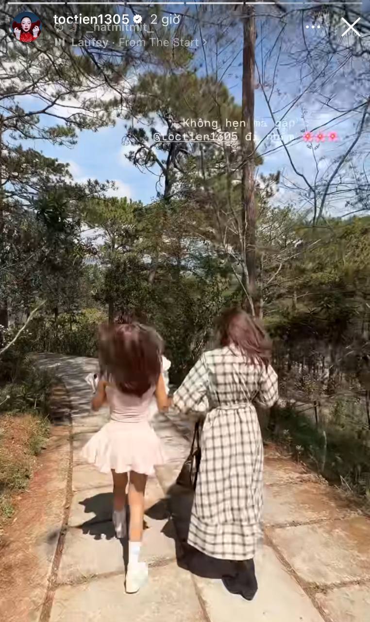 Tóc Tiên trở về biệt thự- Ảnh 2. Tóc Tiên trở về biệt thự- Ảnh 2.