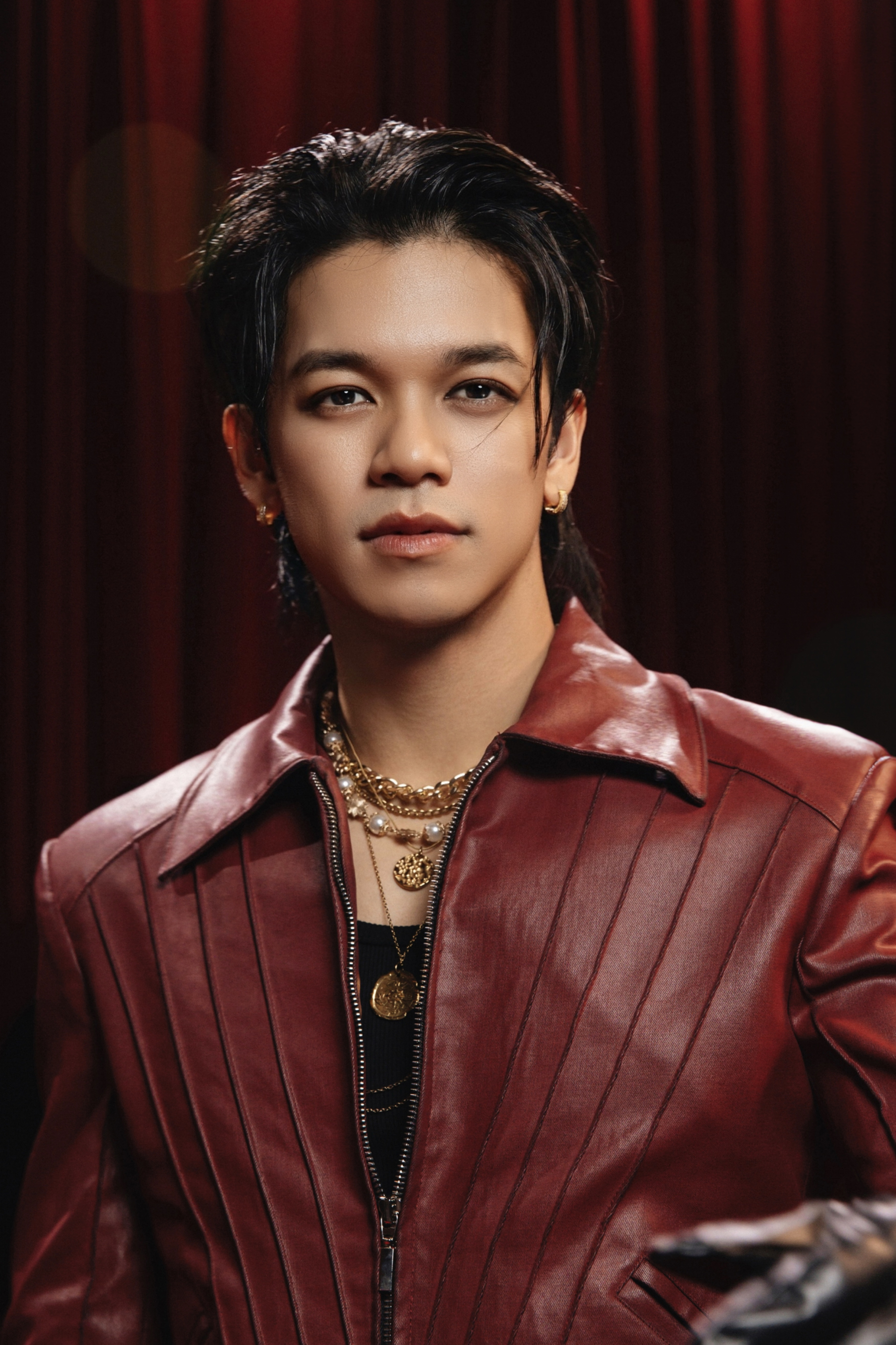 Chiếc &ldquo;m&aacute;y bay giấy&rdquo; của (S)TRONG Trọng Hiếu: Kh&eacute;p lại 10 năm &ldquo;đủ nắng&rdquo; rực rỡ, chạm tới bao tr&aacute;i tim y&ecirc;u nhạc- Ảnh 4.