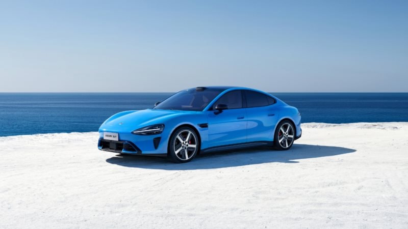 Thực hư vụ xe điện Xiaomi SU7 bốc ch&aacute;y k&egrave;m tiếng nổ lạ: Thủ phạm l&agrave; thứ kh&ocirc;ng ai ngờ tới!- Ảnh 1.