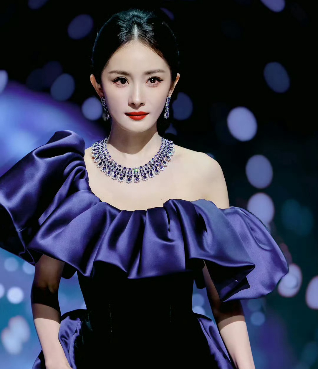 Mỹ nh&acirc;n đẹp nhất Đ&ecirc;m hội Weibo: Thần th&aacute;i cao sang như d&aacute;t v&agrave;ng l&ecirc;n mặt, đỉnh ph&aacute;t hờn lu&ocirc;n đấy- Ảnh 9.