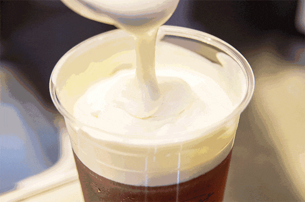 Loại nước l&agrave; "vua ph&aacute; gan, thận" rất mạnh, kh&ocirc;ng phải rượu bia nhưng hại chẳng k&eacute;m, ngon đến mấy cũng n&ecirc;n bỏ sớm- Ảnh 2.