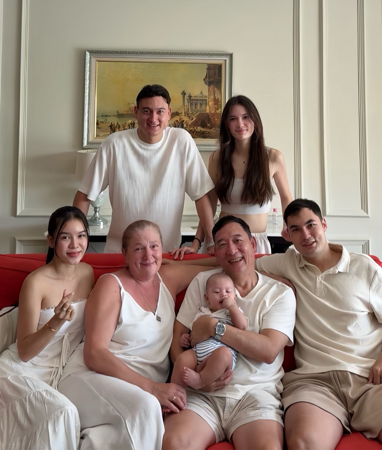 Yến Xu&acirc;n - vợ thủ m&ocirc;n L&acirc;m T&acirc;y đ&uacute;c kết 5 điều cực "tỉnh t&aacute;o" sau drama mẹ chồng đang g&acirc;y x&ocirc;n xao khắp MXH- Ảnh 4.