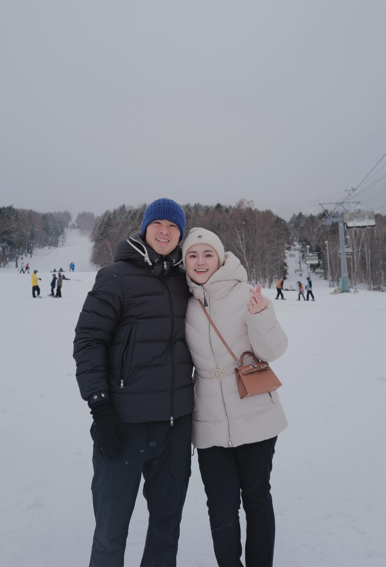 Quỳnh Anh - vợ Duy Mạnh bị m&oacute;c t&uacute;i- Ảnh 2.