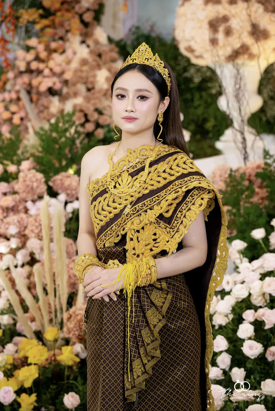 Ng&atilde; ngửa trước h&igrave;nh ảnh sau đ&aacute;m cưới của ch&uacute; rể Campuchia lấy vợ T&acirc;y Ninh: "Tổng t&agrave;i" ngh&igrave;n tỷ sao lại thế n&agrave;y?- Ảnh 2.