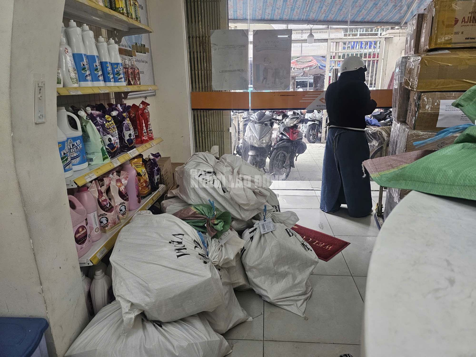 Những lưu &yacute; quan trọng khi mua h&agrave;ng online, gửi chuyển ph&aacute;t nhanh dịp cận Tết- Ảnh 4.