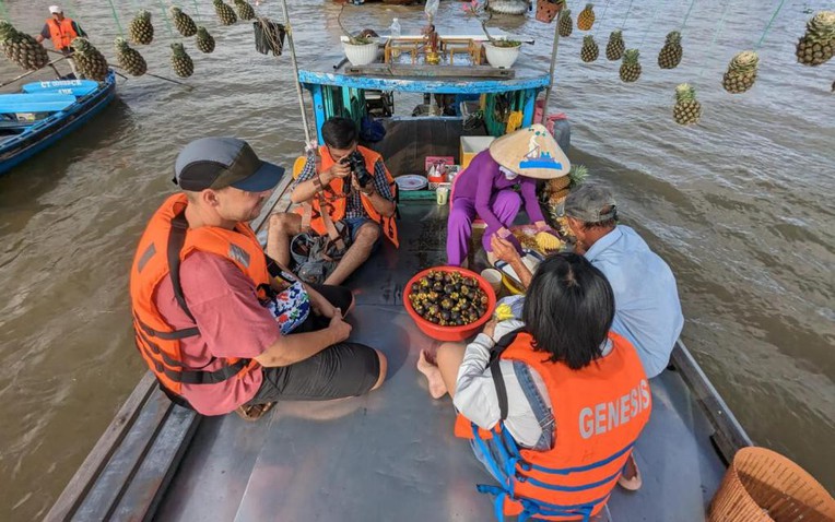 Chợ nổi Cái Răng - Cần Thơ hứa hẹn mang đến nhiều trải nghiệm th&uacute; vị v&agrave;o dịp Tết.