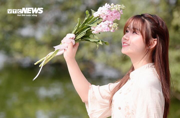 Thời tiết ngày 7/2: Miền Bắc có nơi hơn 30°C, từ chiều đón không khí lạnh mạnh- Ảnh 1.