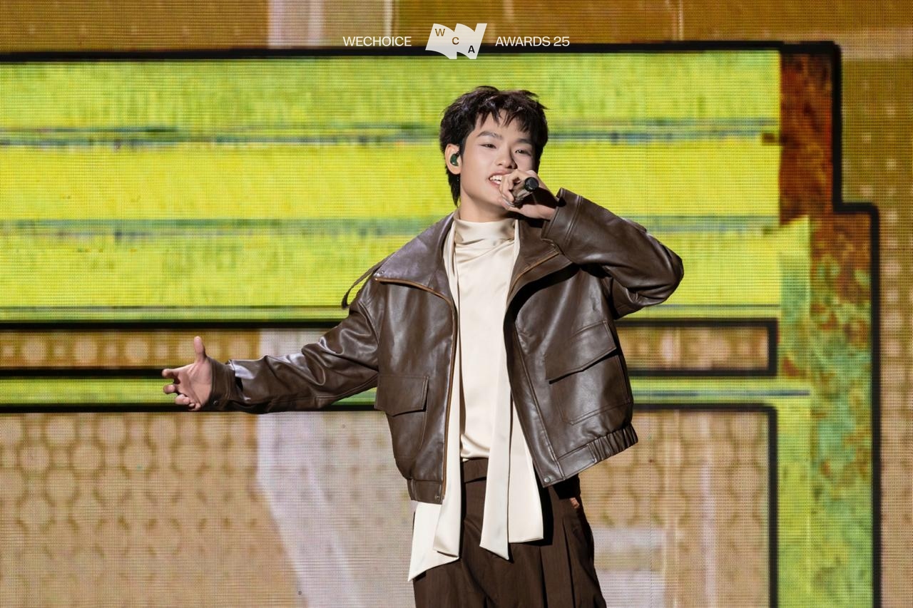 View - Đội hình Anh Trai - Em Xinh hot nhất “phá đảo” Gala WeChoice Awards 2025: Hát hay nhảy đẹp, visual quá “peak”!