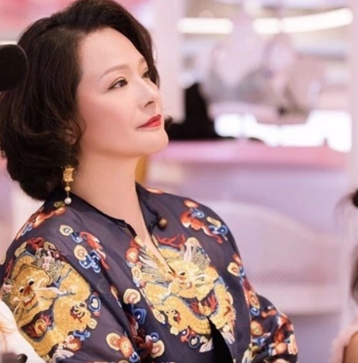 C&ocirc;ng ch&uacute;a đẹp nhất T&acirc;y du k&yacute;: Từng học thiết kế, giờ l&agrave; 