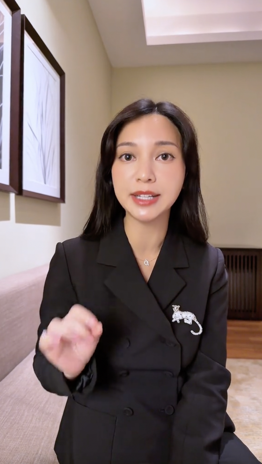 Chuyện g&igrave; m&agrave; Hannah Olala phải c&ocirc;ng khai xin lỗi kh&aacute;ch h&agrave;ng thế n&agrave;y?- Ảnh 2.