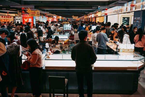 Kh&aacute;m ph&aacute; thủ phủ bu&ocirc;n v&agrave;ng lớn nhất Trung Quốc, l&agrave; t&acirc;m điểm của vụ b&ecirc; bối sập s&agrave;n Jieworui- Ảnh 2.