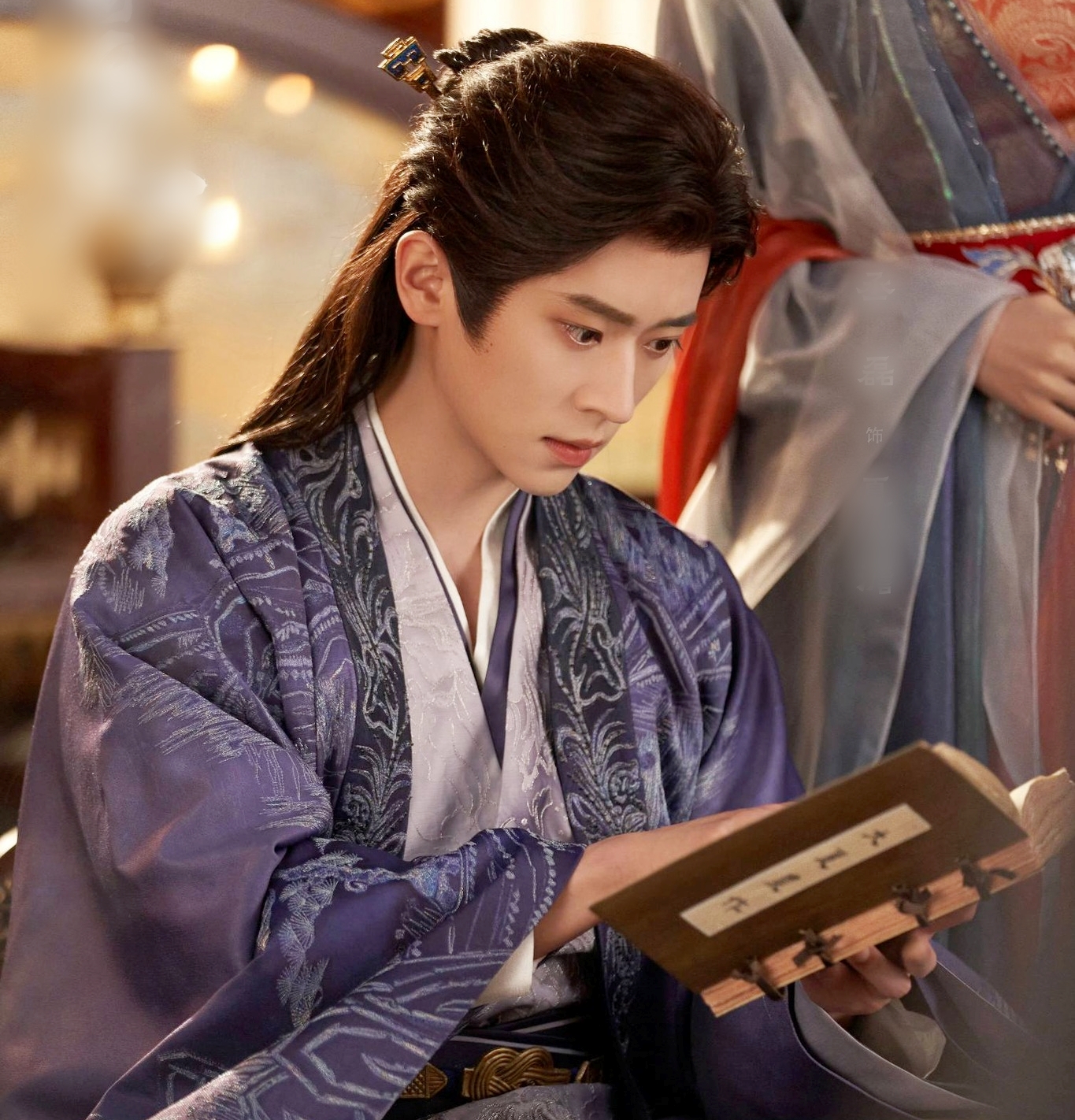 Bạo qu&acirc;n đẹp nhất Trung Quốc hiện tại: C&agrave;ng đi&ecirc;n c&agrave;ng cuốn, nhan sắc n&acirc;ng tầm cả bộ phim- Ảnh 6.