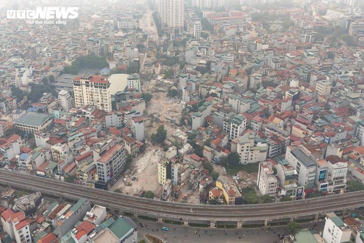 To&agrave;n cảnh 2 đoạn v&agrave;nh đai 2,5 ở H&agrave; Nội đang tăng tốc giải ph&oacute;ng mặt bằng- Ảnh 1.