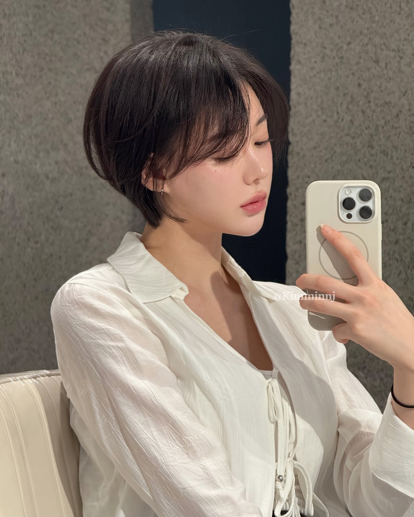 Suy cho c&ugrave;ng, t&oacute;c ngắn layer vẫn l&agrave; dễ &aacute;p dụng nhất v&agrave; 5 kiểu tuyệt đẹp n&ecirc;n cắt- Ảnh 10.